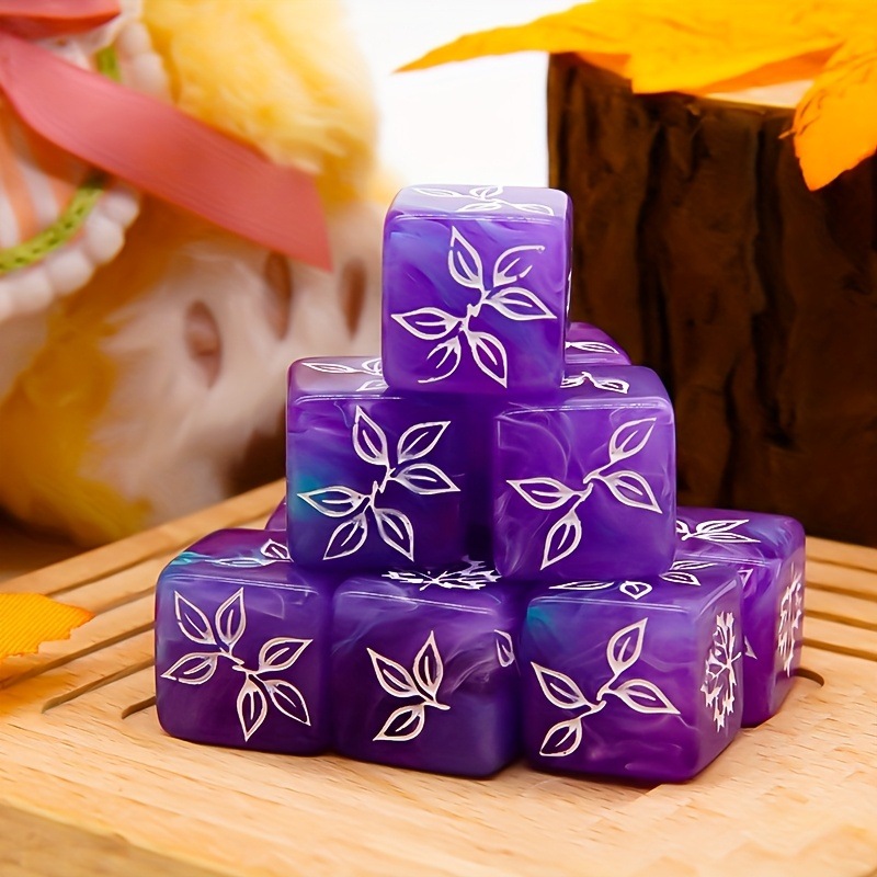 Board Game Unmatched - 10PCS Unique Maple Leaf Dice Set