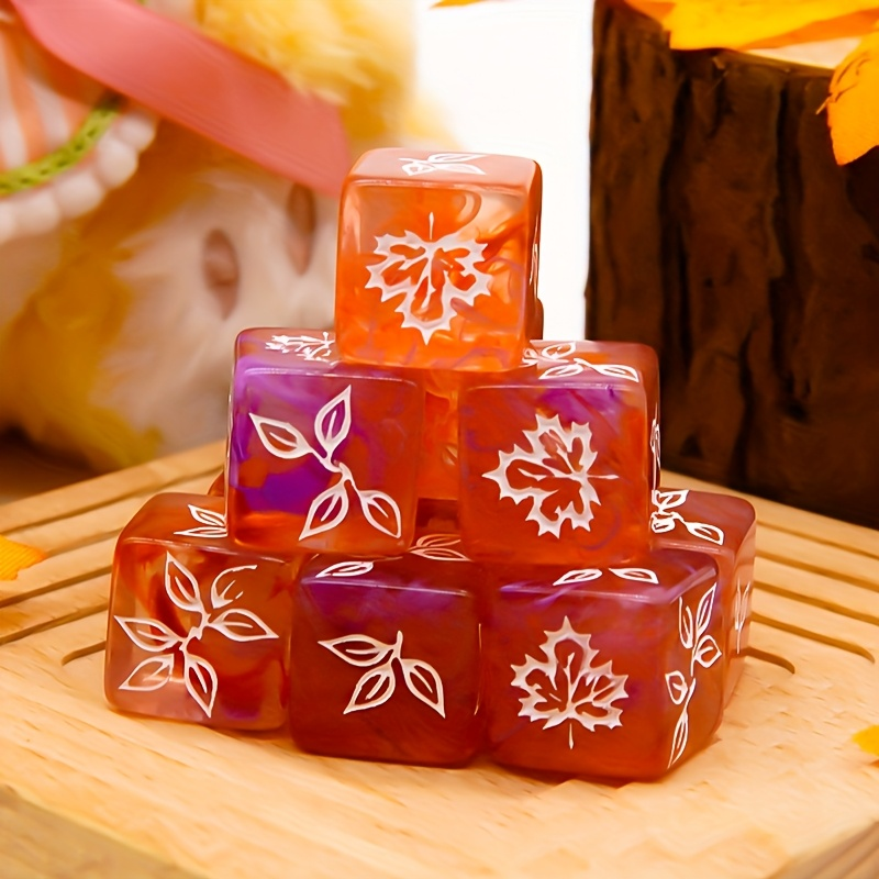 10PCS Unique Maple Leaf Dice S - مراجعة Board Game Unmatched وسعره