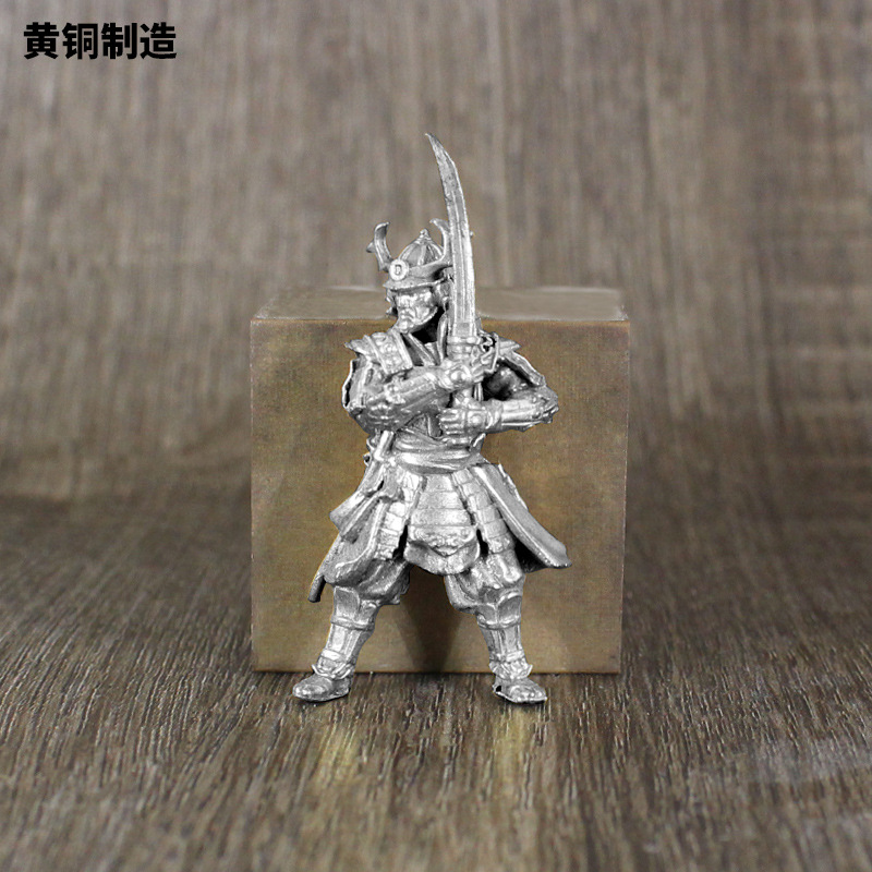 Solid Brass Cyborg Zombie Warr - مراجعة Board Game Zombie وسعره