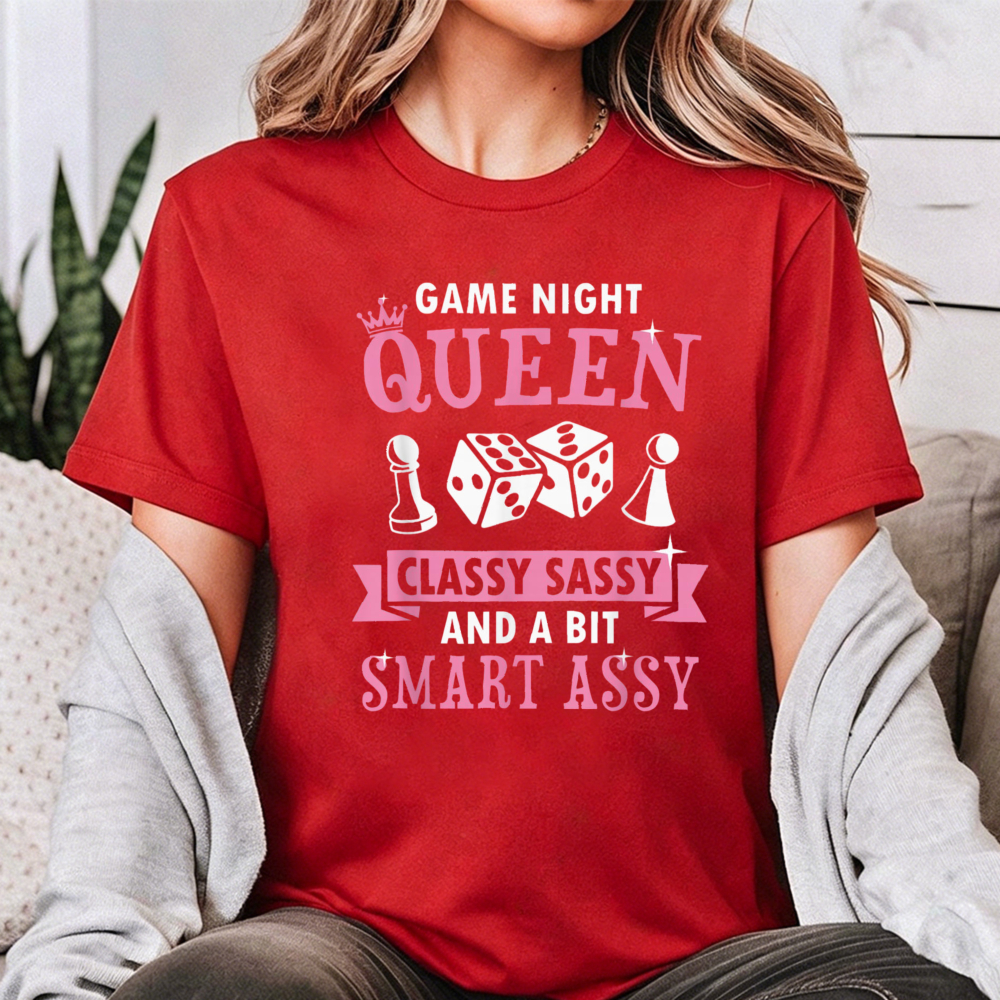 Game Night Queen Women Graphic - مراجعة Board Game Quote وسعره